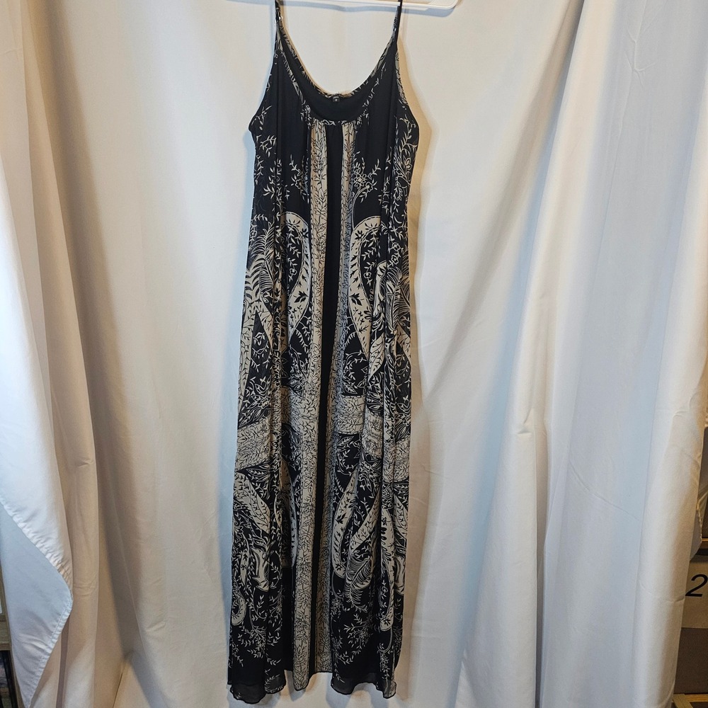 Express Maxi Dress Womens Medium Black Cream Paisley Boho Whimsigoth Witchy